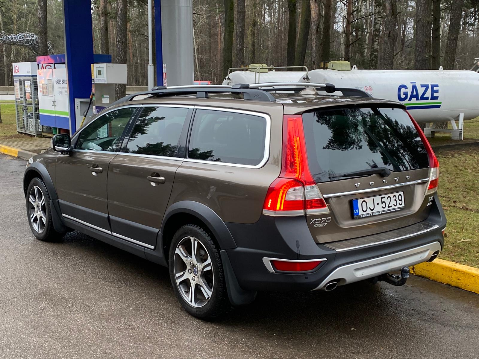 VOLVO XC70 SUMMUM