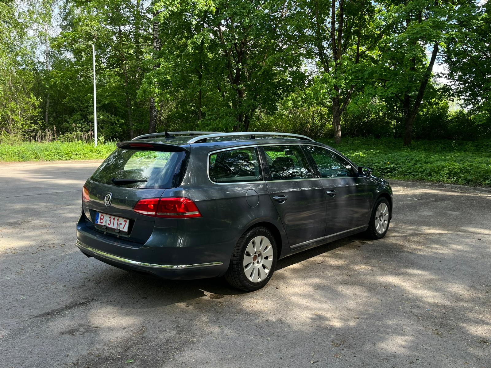 VW PASSAT