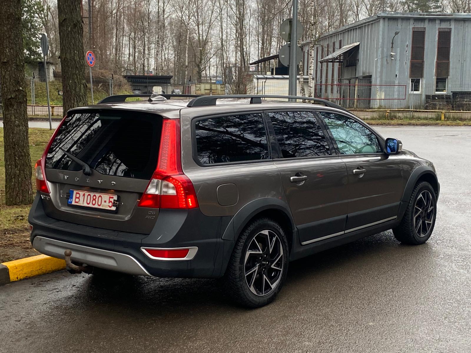 VOLVO XC70