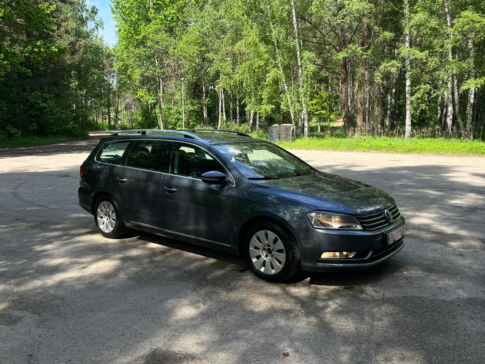 VW PASSAT