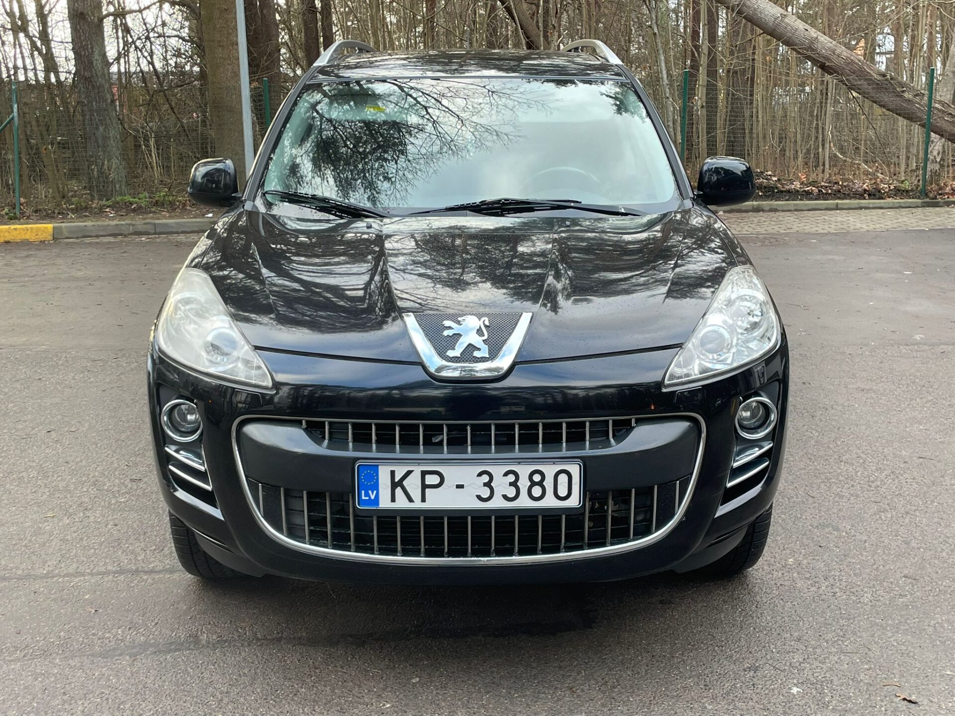 PEUGEOT 4007 7-VIETAS