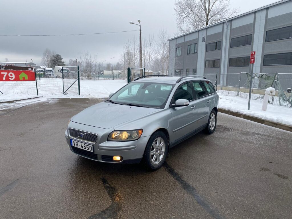 Volvo V50