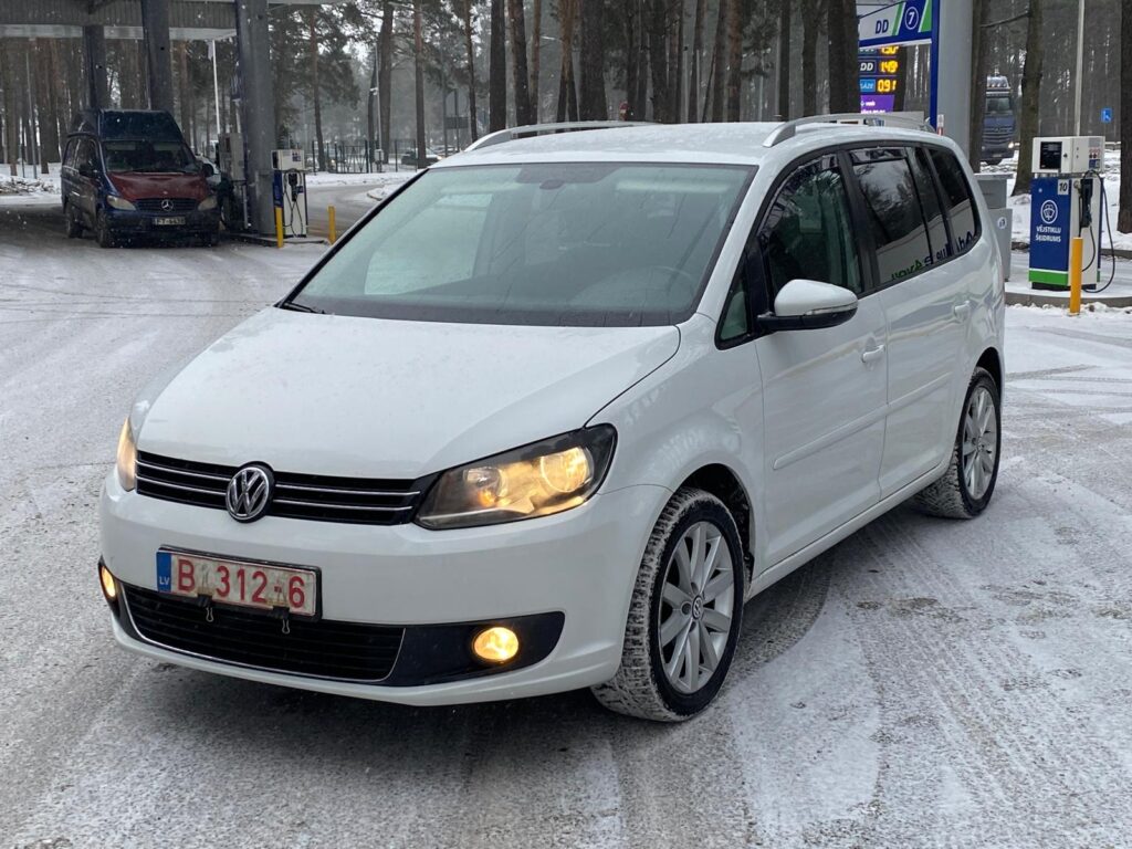 VW TOURAN BLUEMOTION