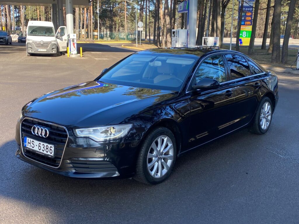 AUDI A6