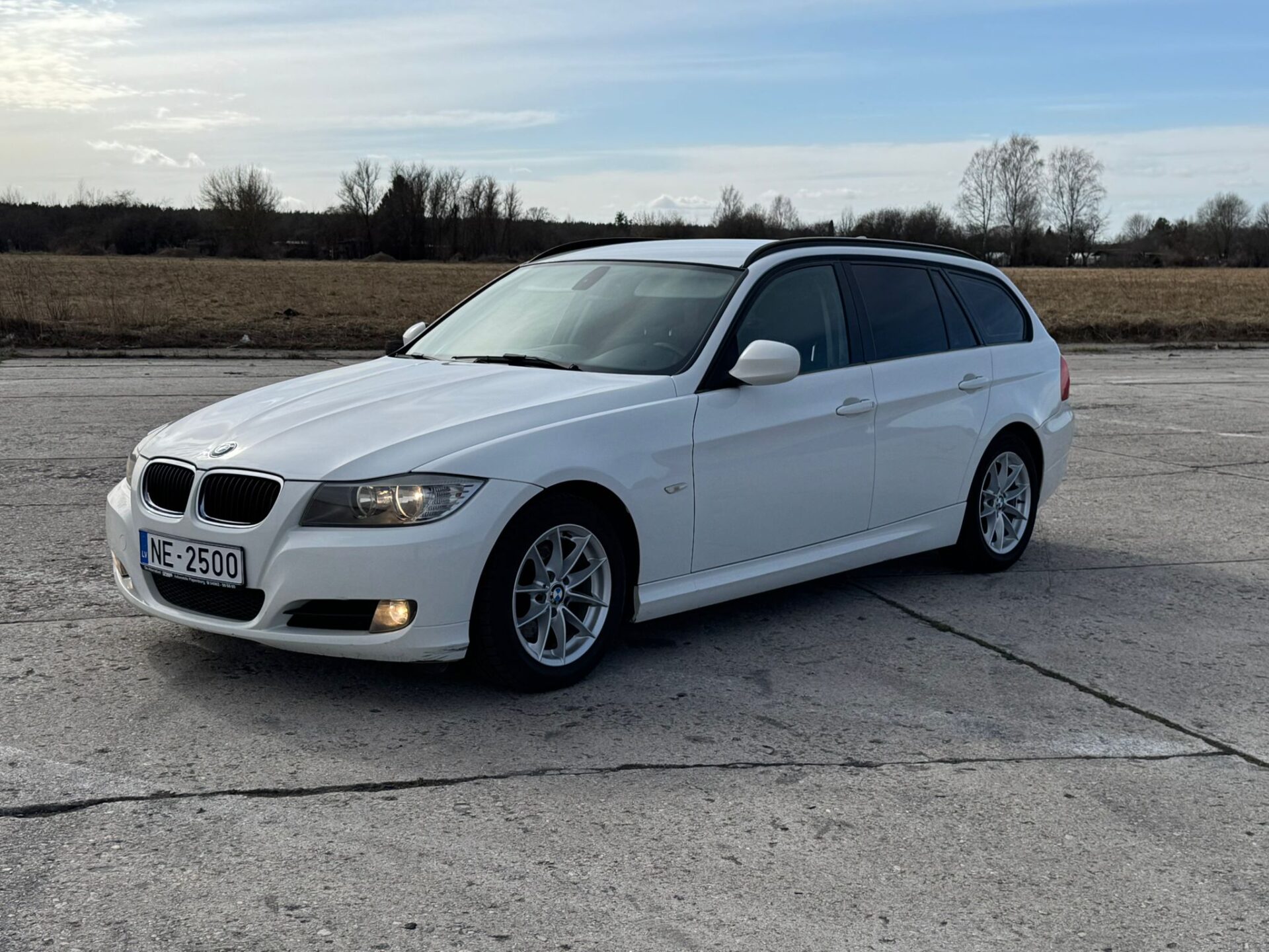 BMW 320 (E91)