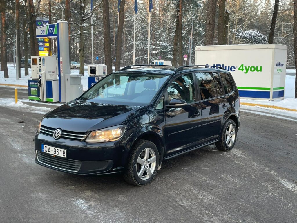 VW TOURAN