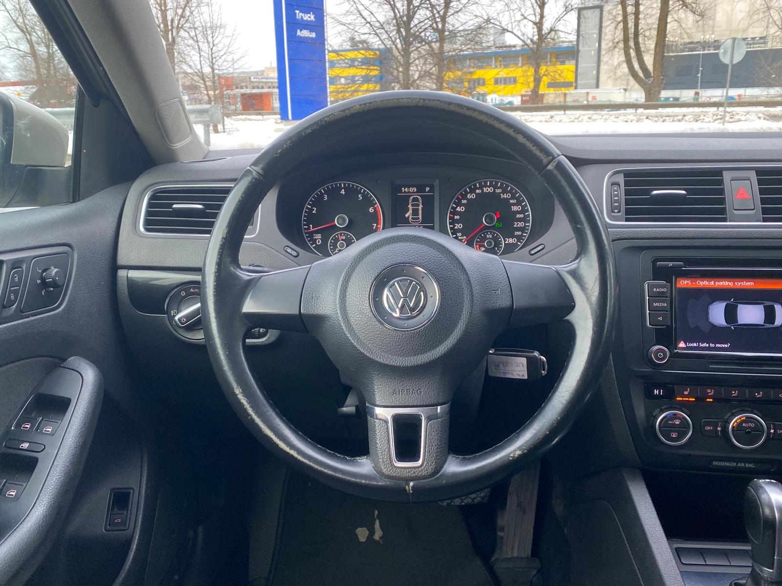 VW JETTA