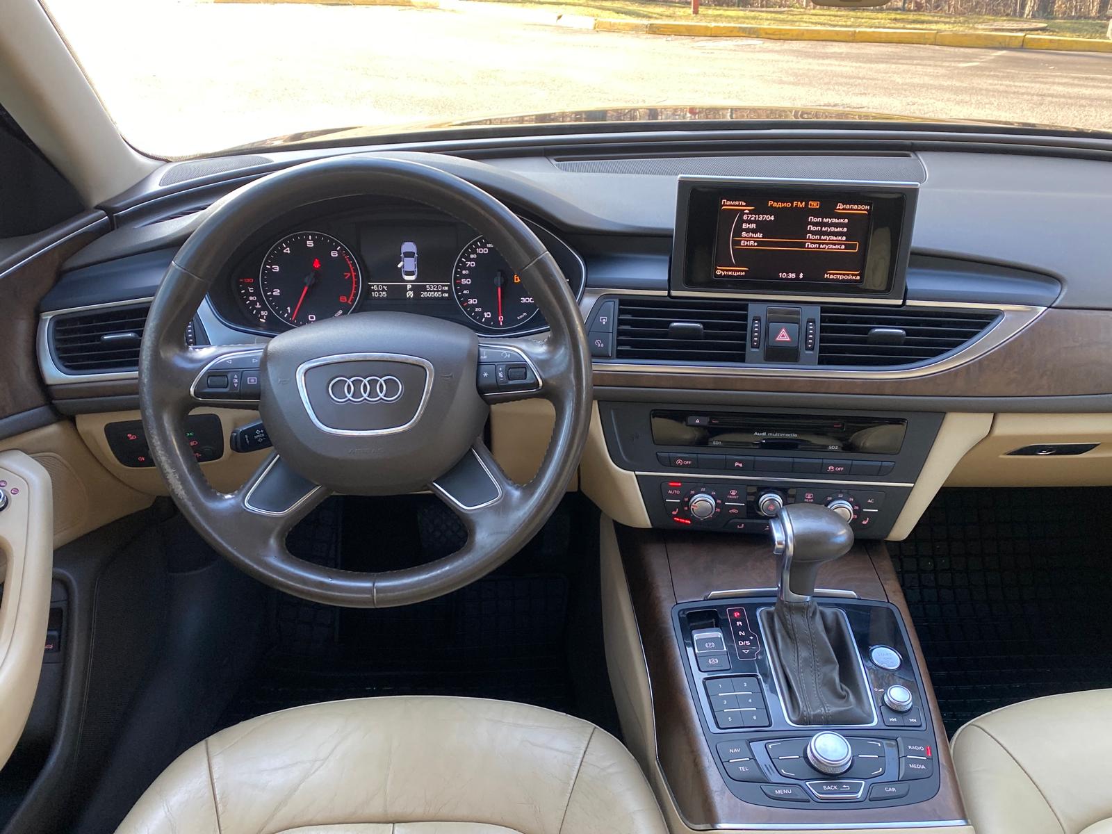 AUDI A6