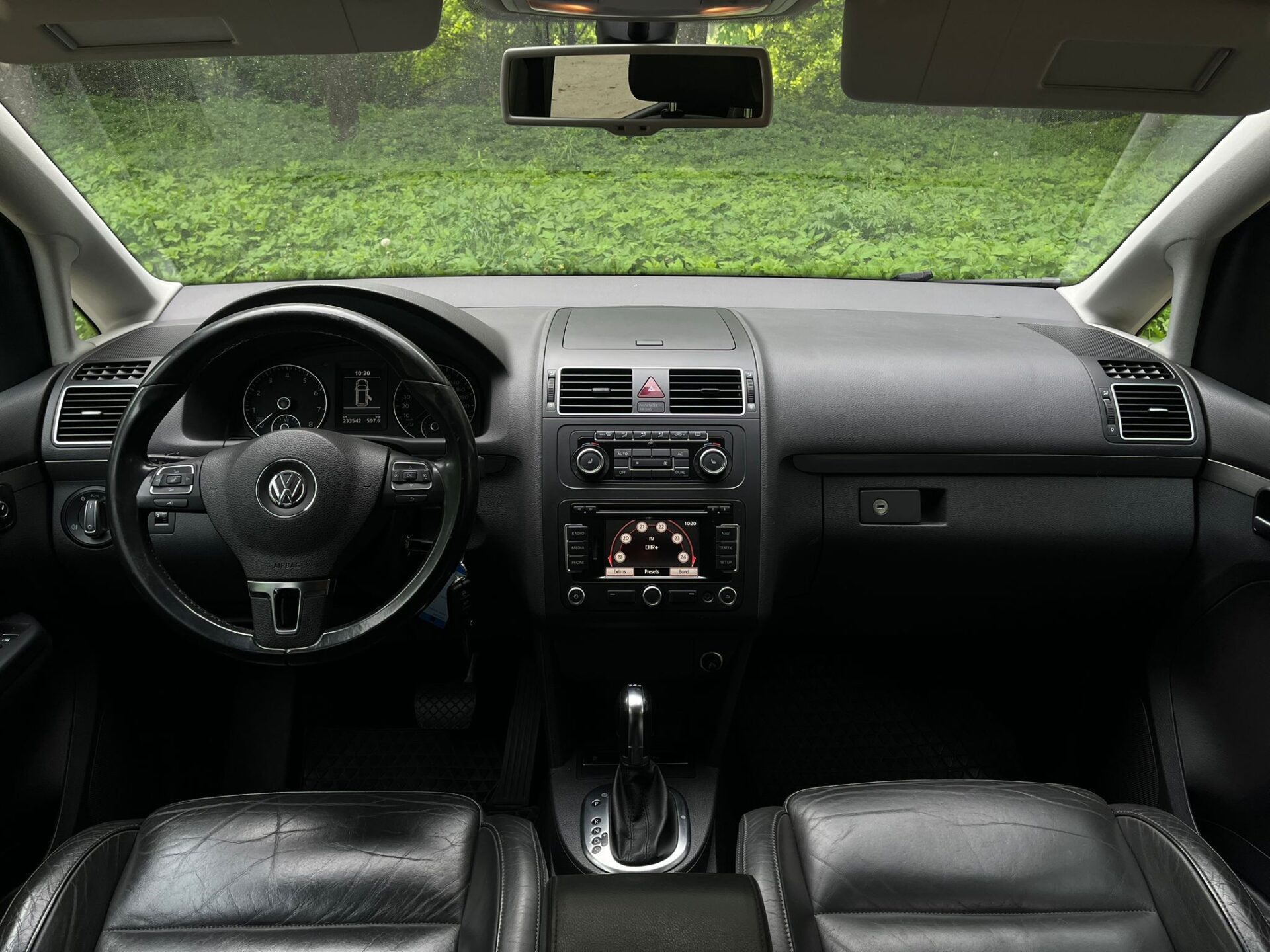 VW TOURAN
