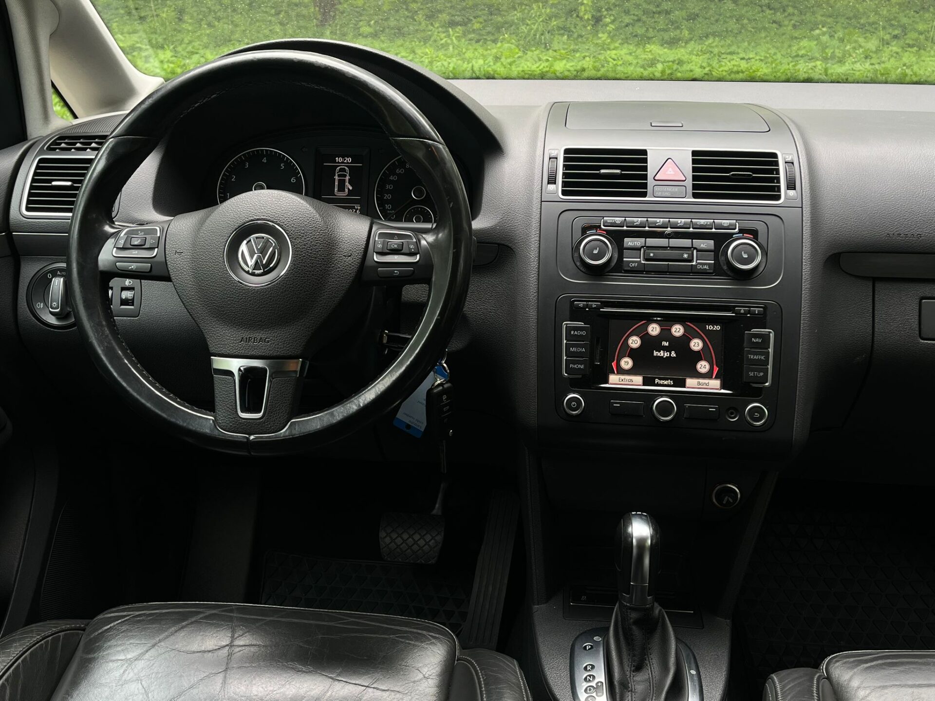 VW TOURAN