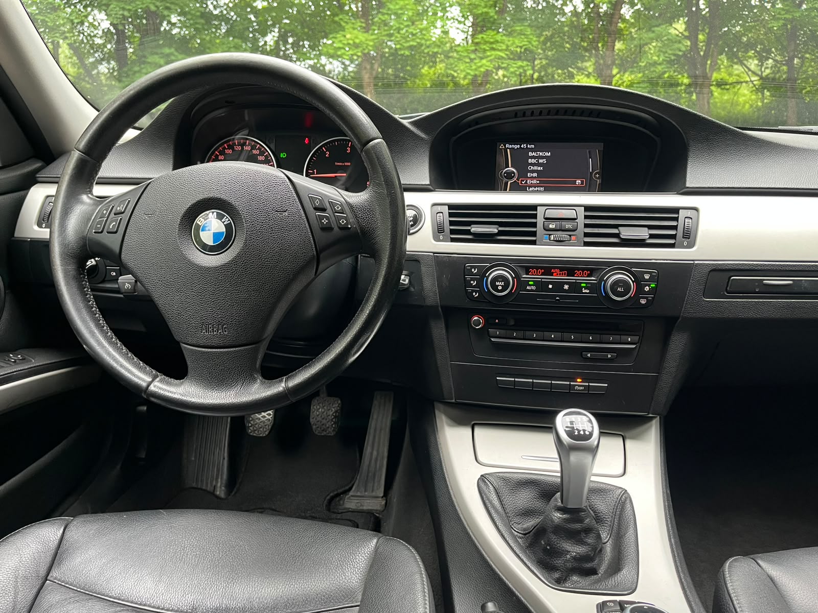 BMW 320 (E91)