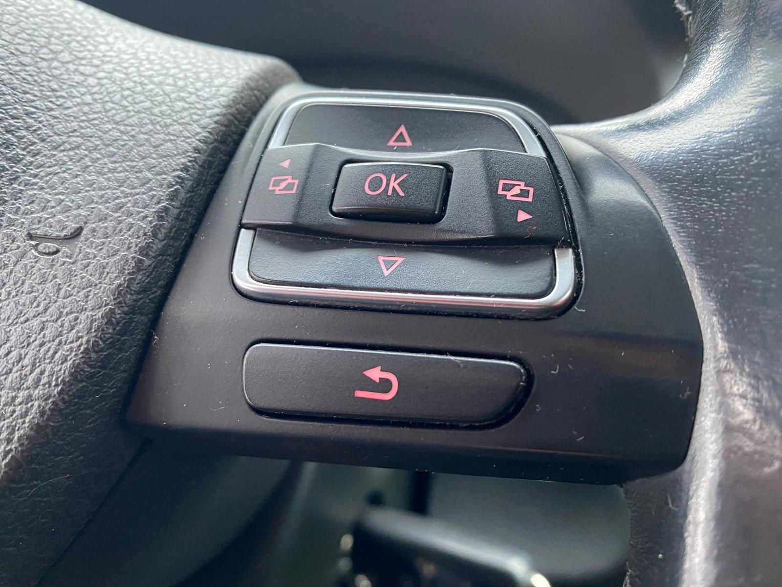 VW TOURAN BLUEMOTION