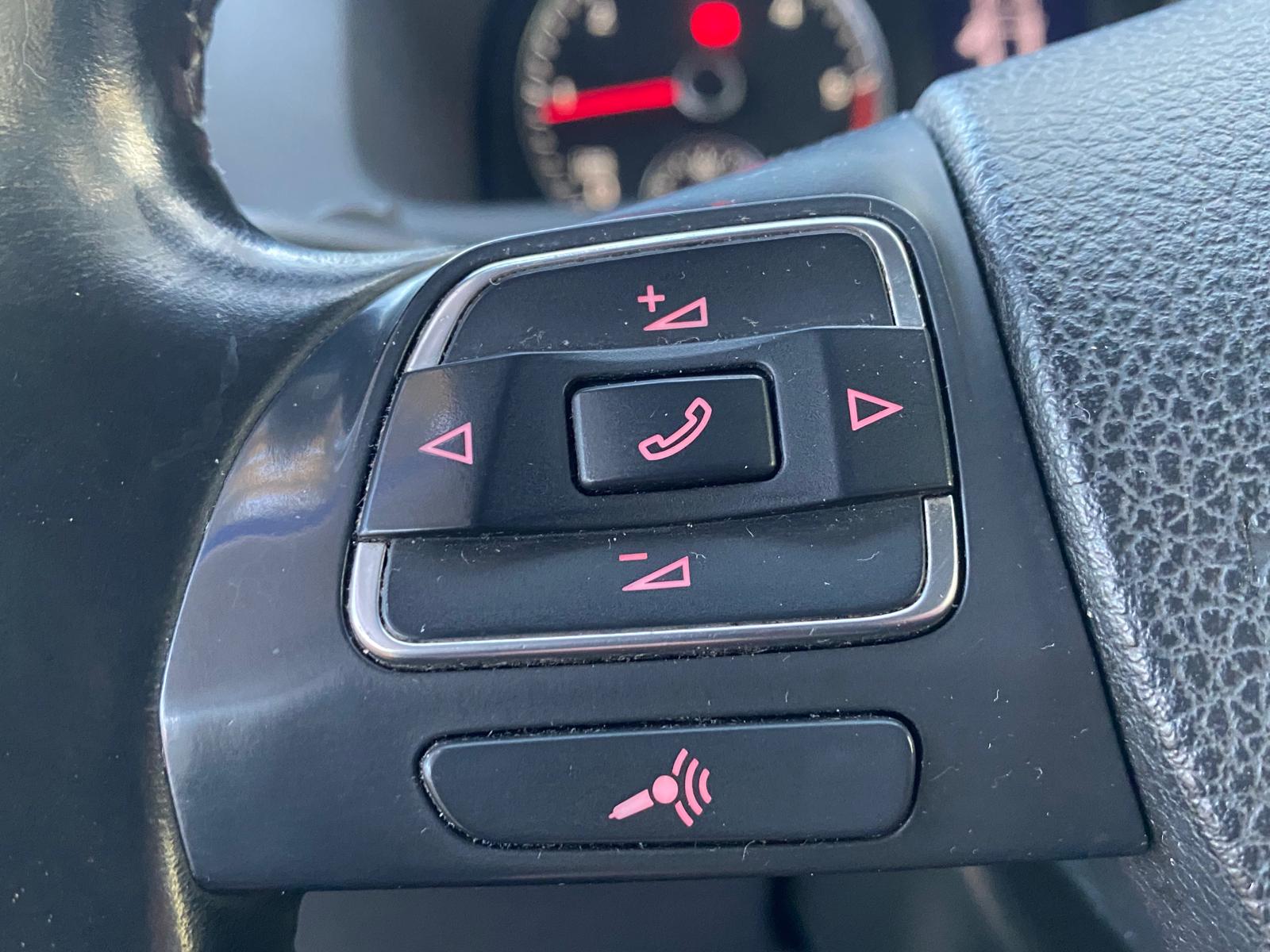 VW TOURAN BLUEMOTION