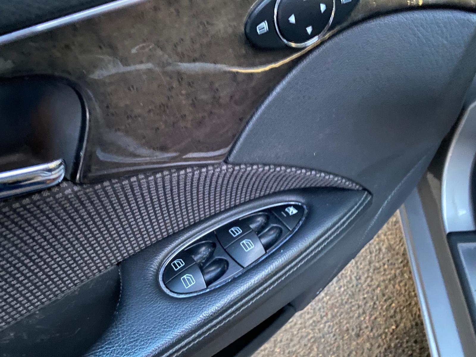 Mercedes Benz E240 avantgarde