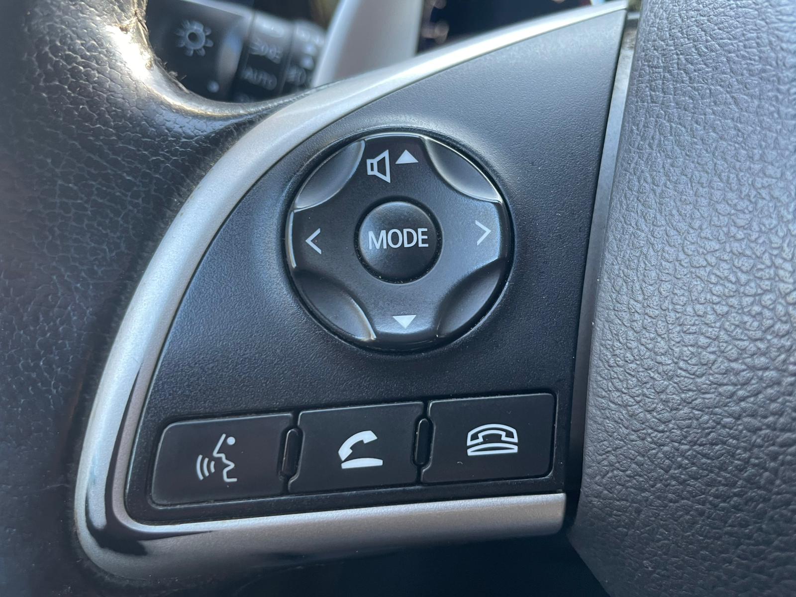 MITSUBISHI OUTLANDER 4WD