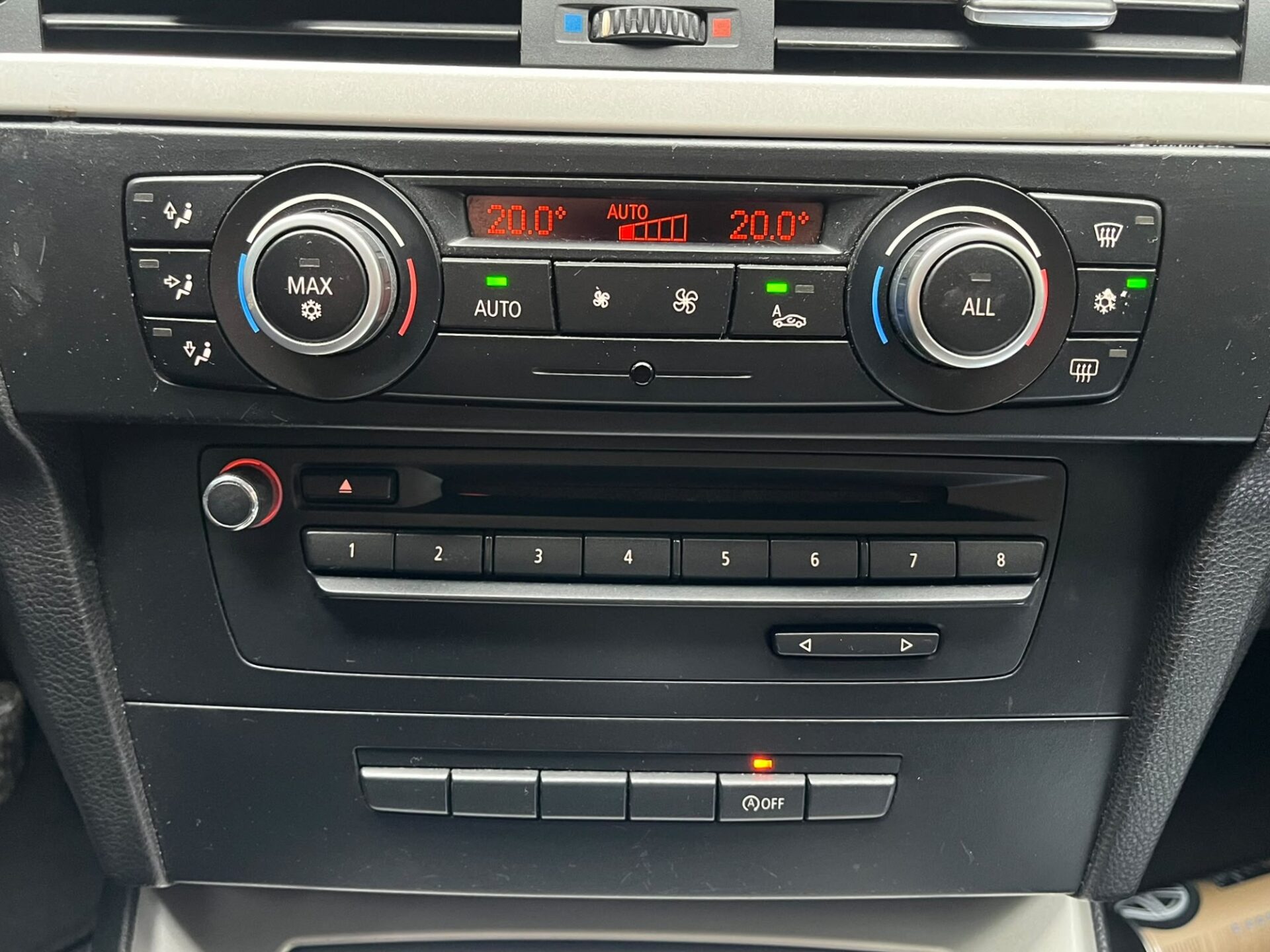 BMW 320 (E91)