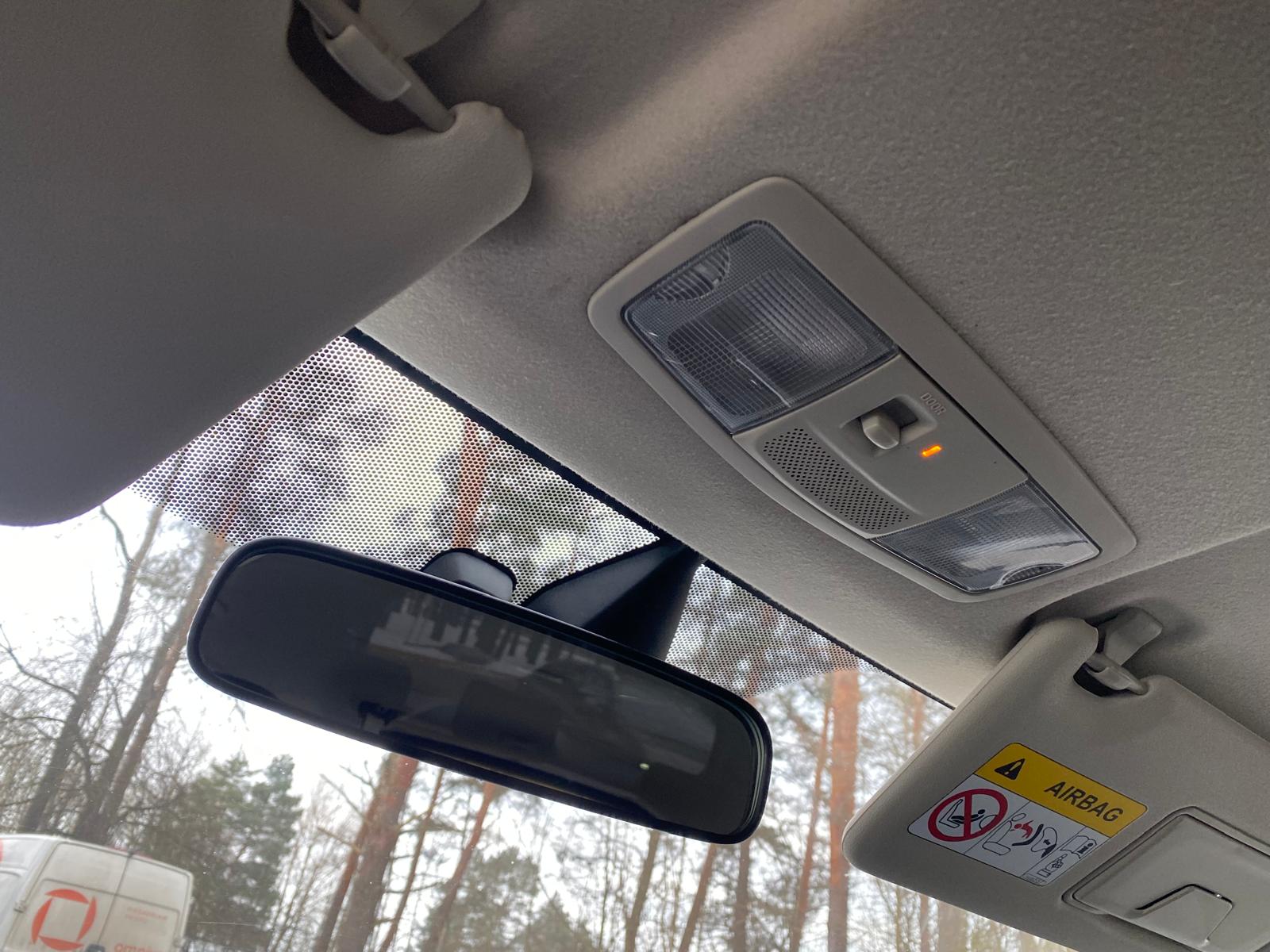 MITSUBISHI OUTLANDER 4WD