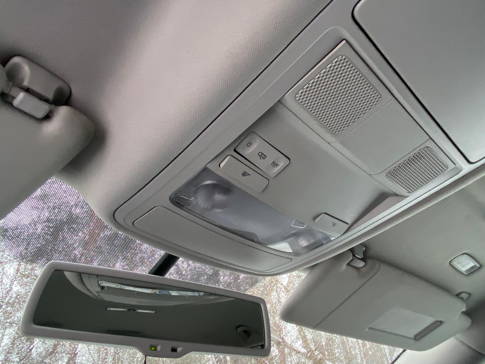 VW TOURAN BLUEMOTION