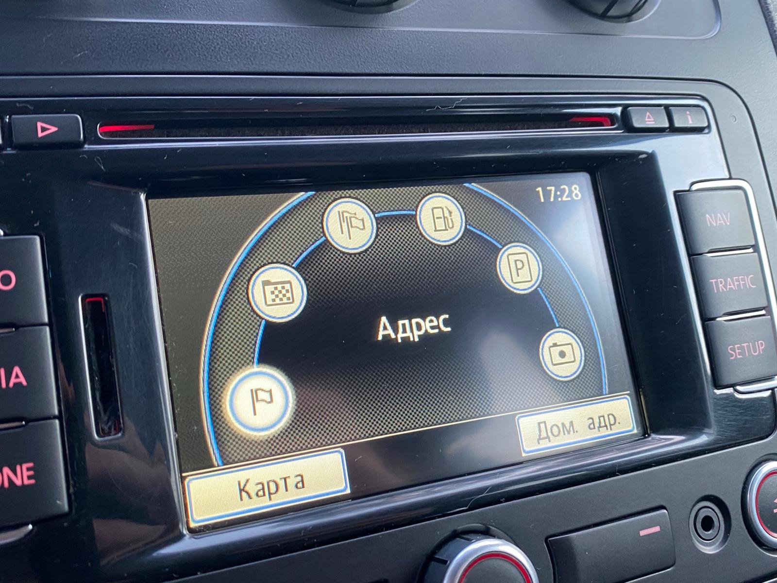 VW TOURAN BLUEMOTION