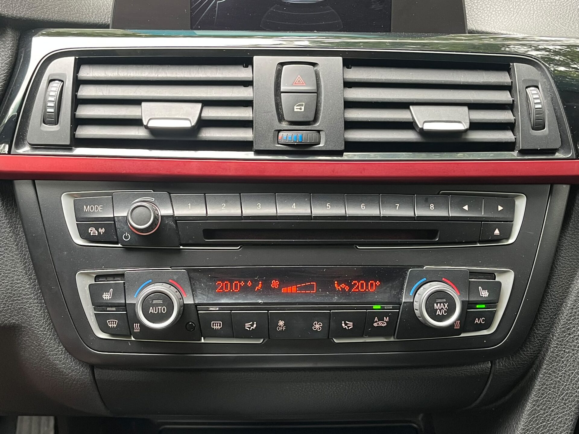 BMW 318D SPORTLINE