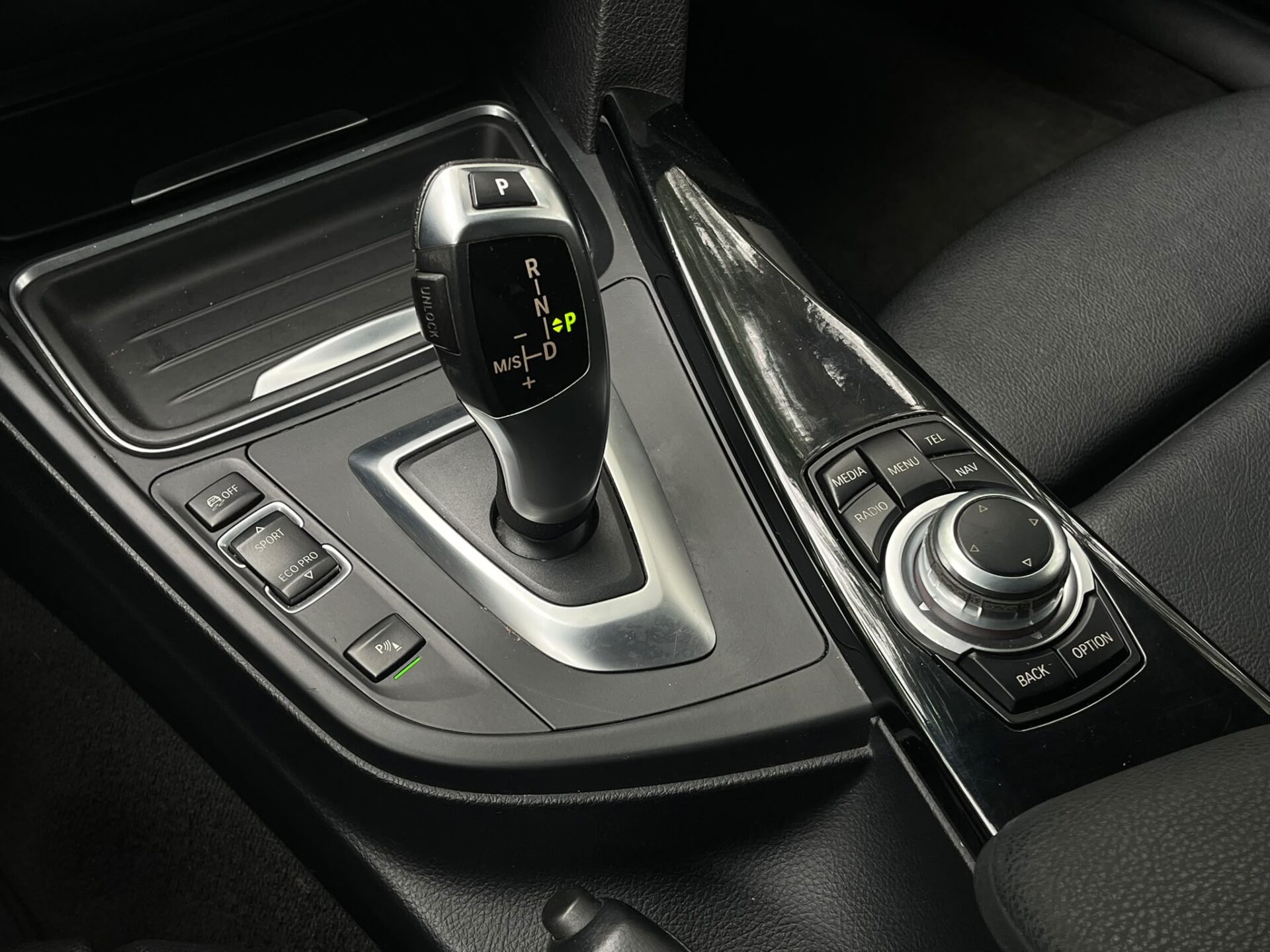 BMW 318D SPORTLINE