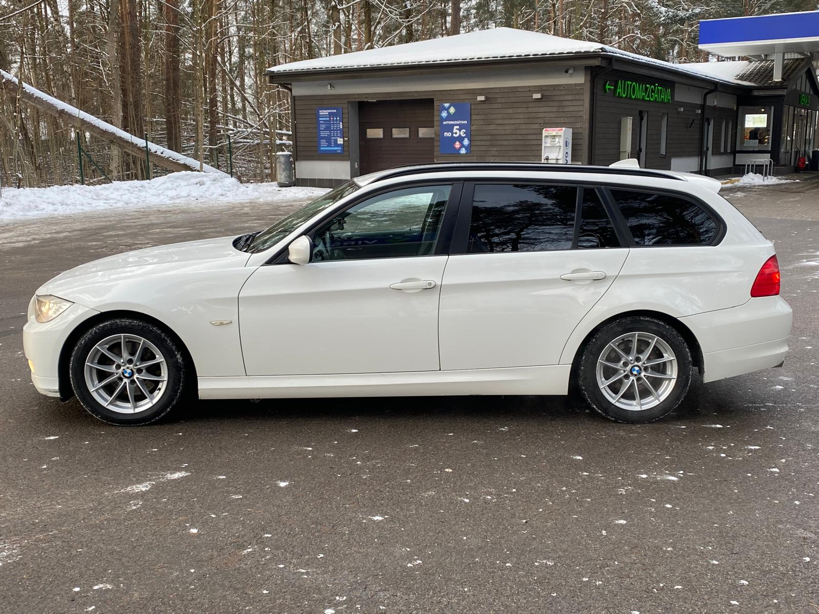 BMW 320 (E91)