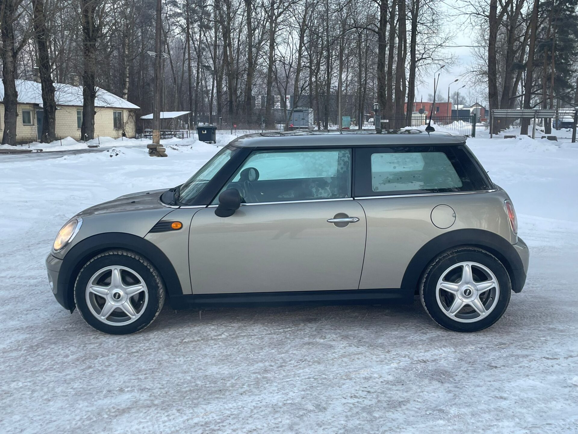 MINI ONE