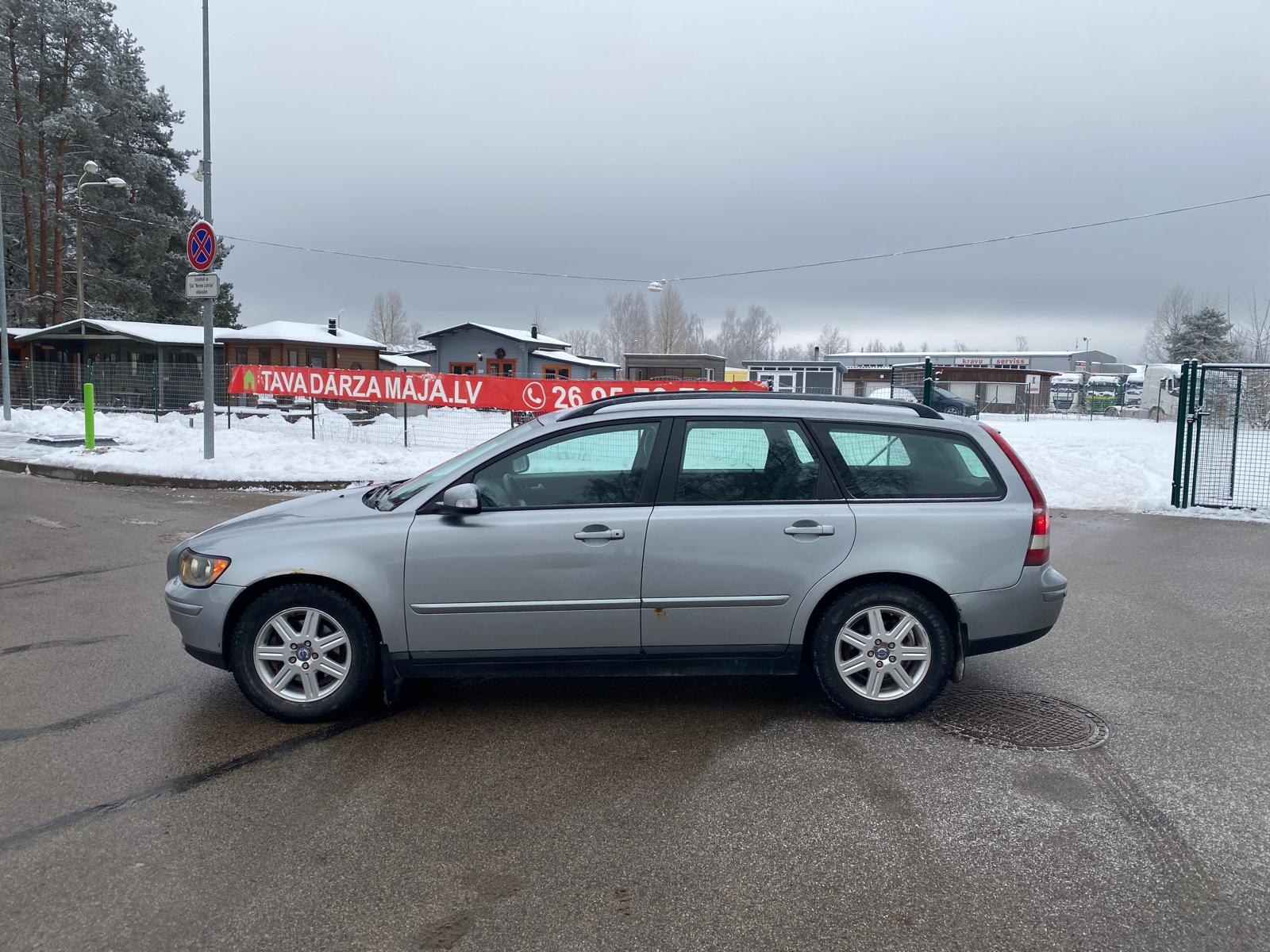 Volvo V50