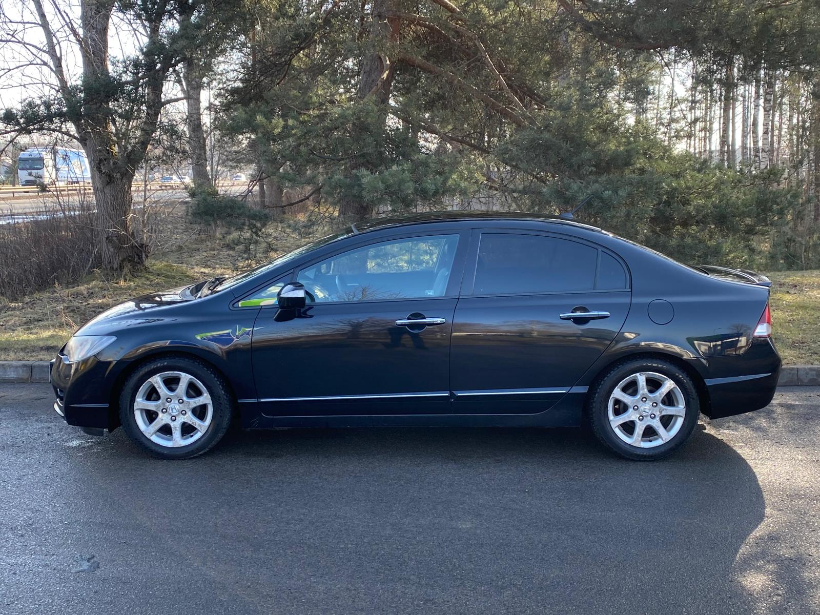 HONDA CIVIC 4DR HYBRID