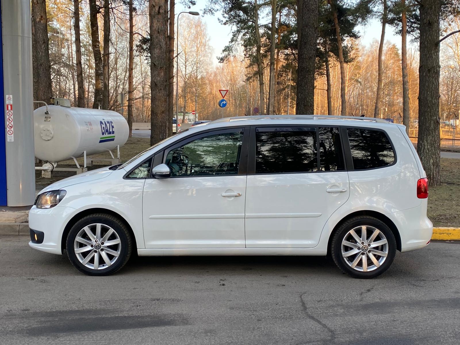 VW TOURAN BLUEMOTION