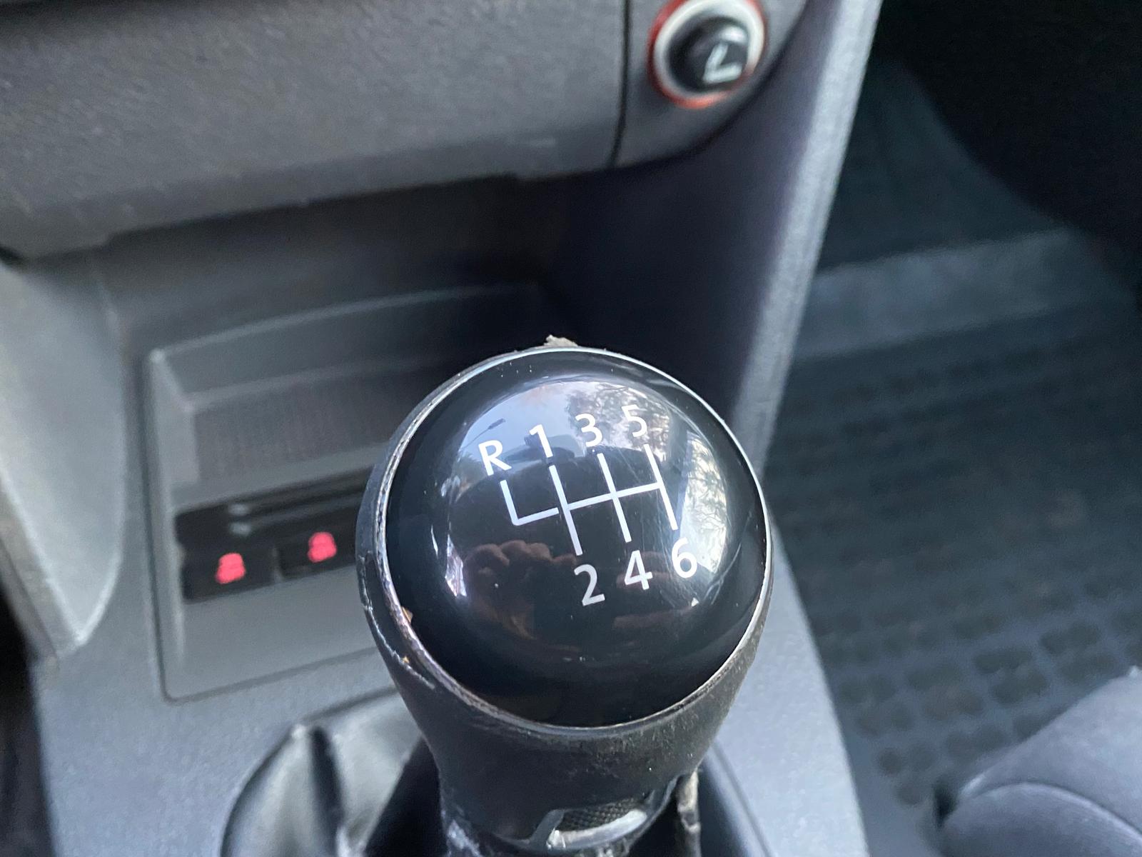 VW TOURAN BLUEMOTION