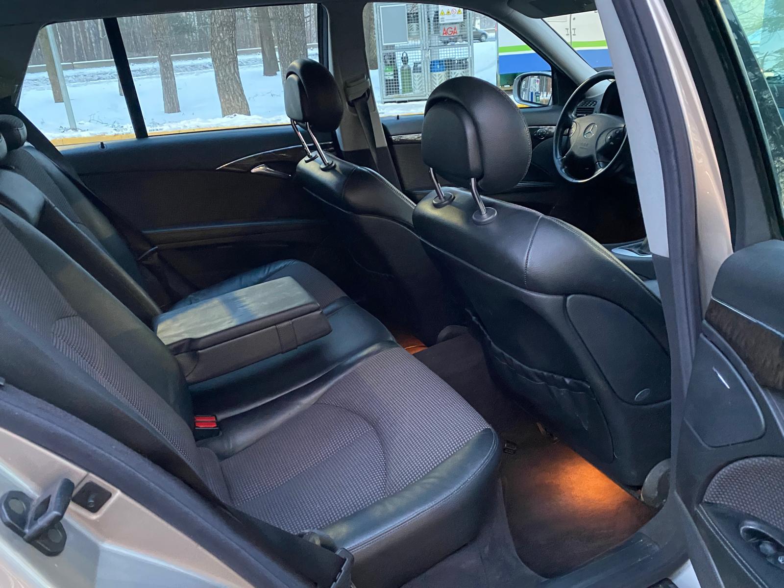 Mercedes Benz E240 avantgarde