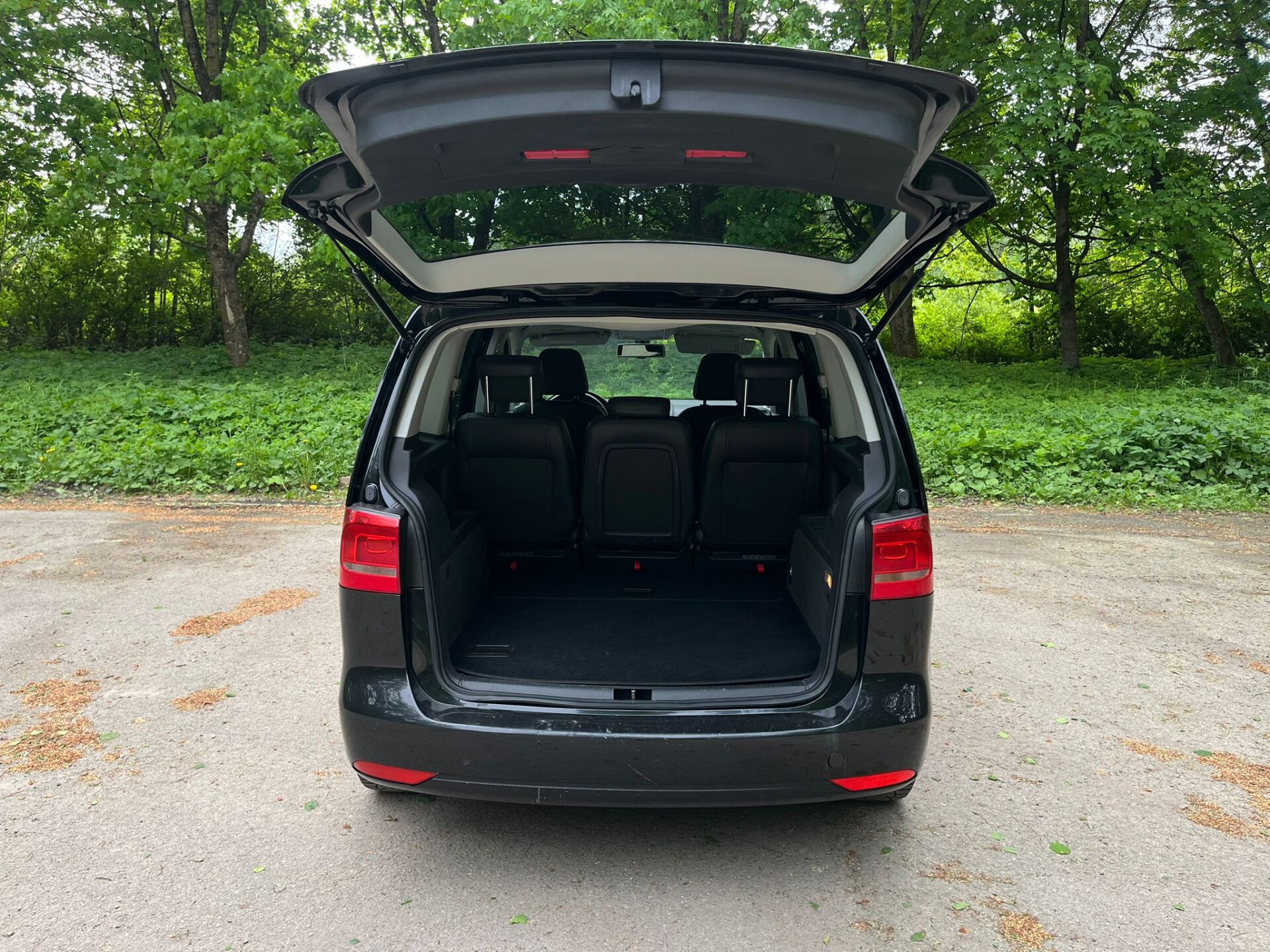 VW TOURAN