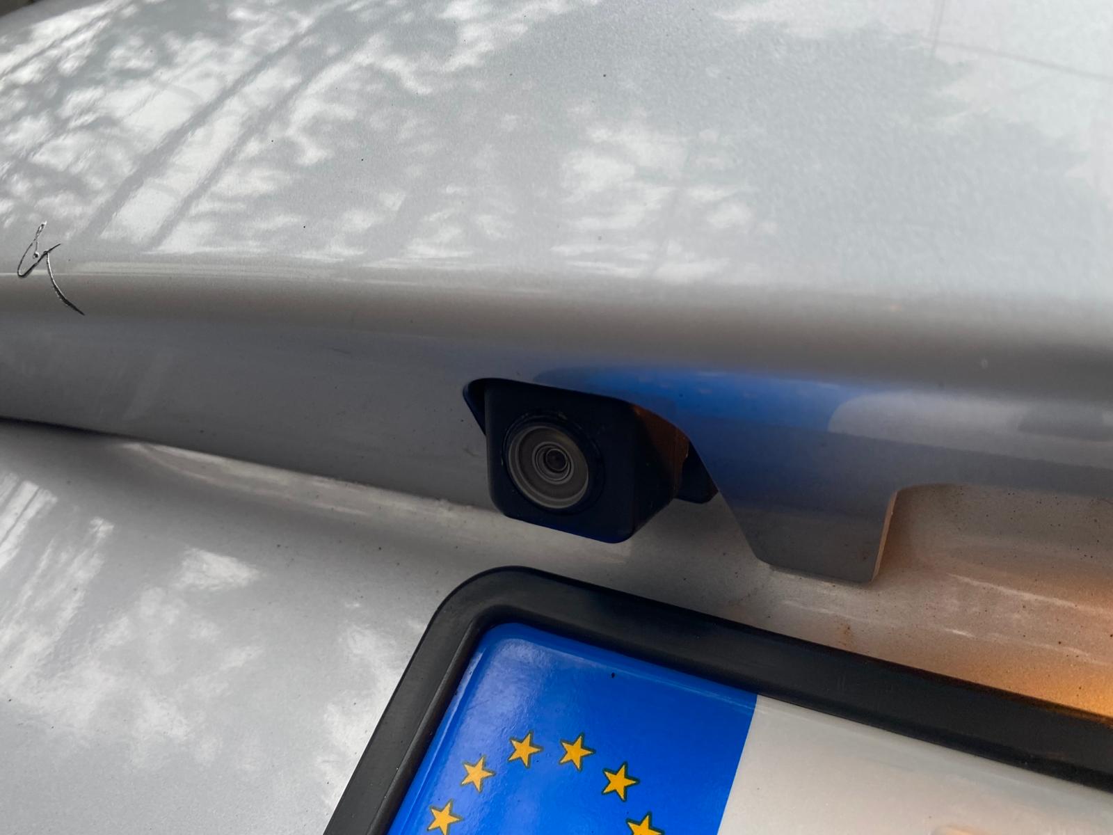 MITSUBISHI OUTLANDER 4WD