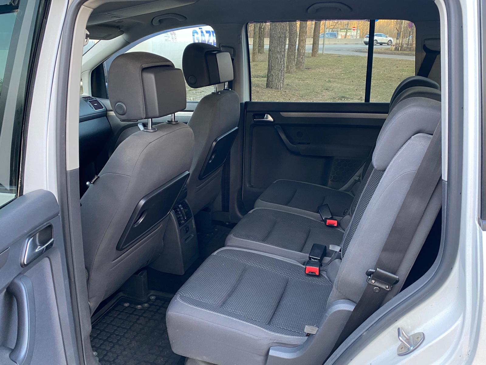 VW TOURAN BLUEMOTION