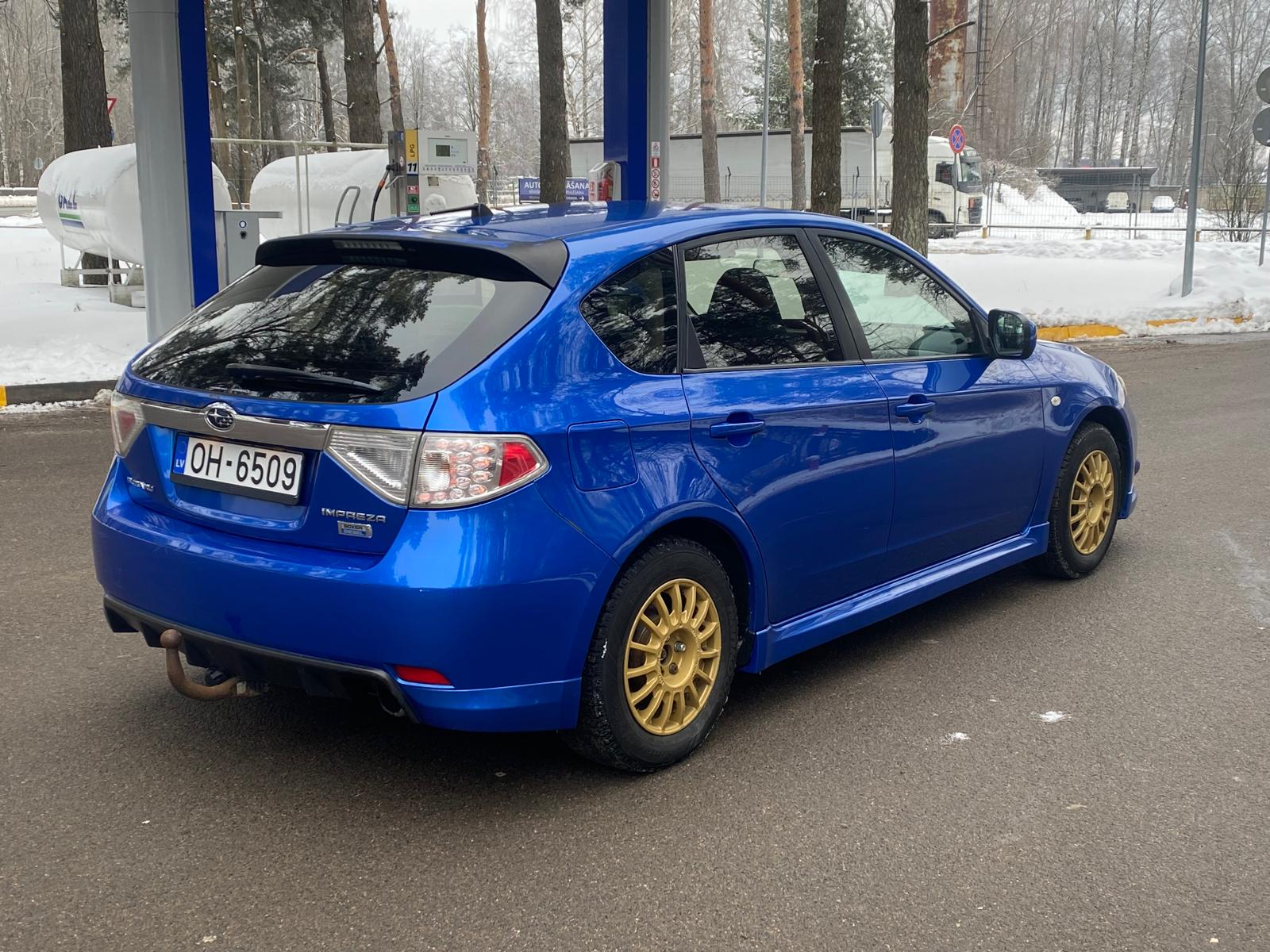SUBARU IMPREZA
