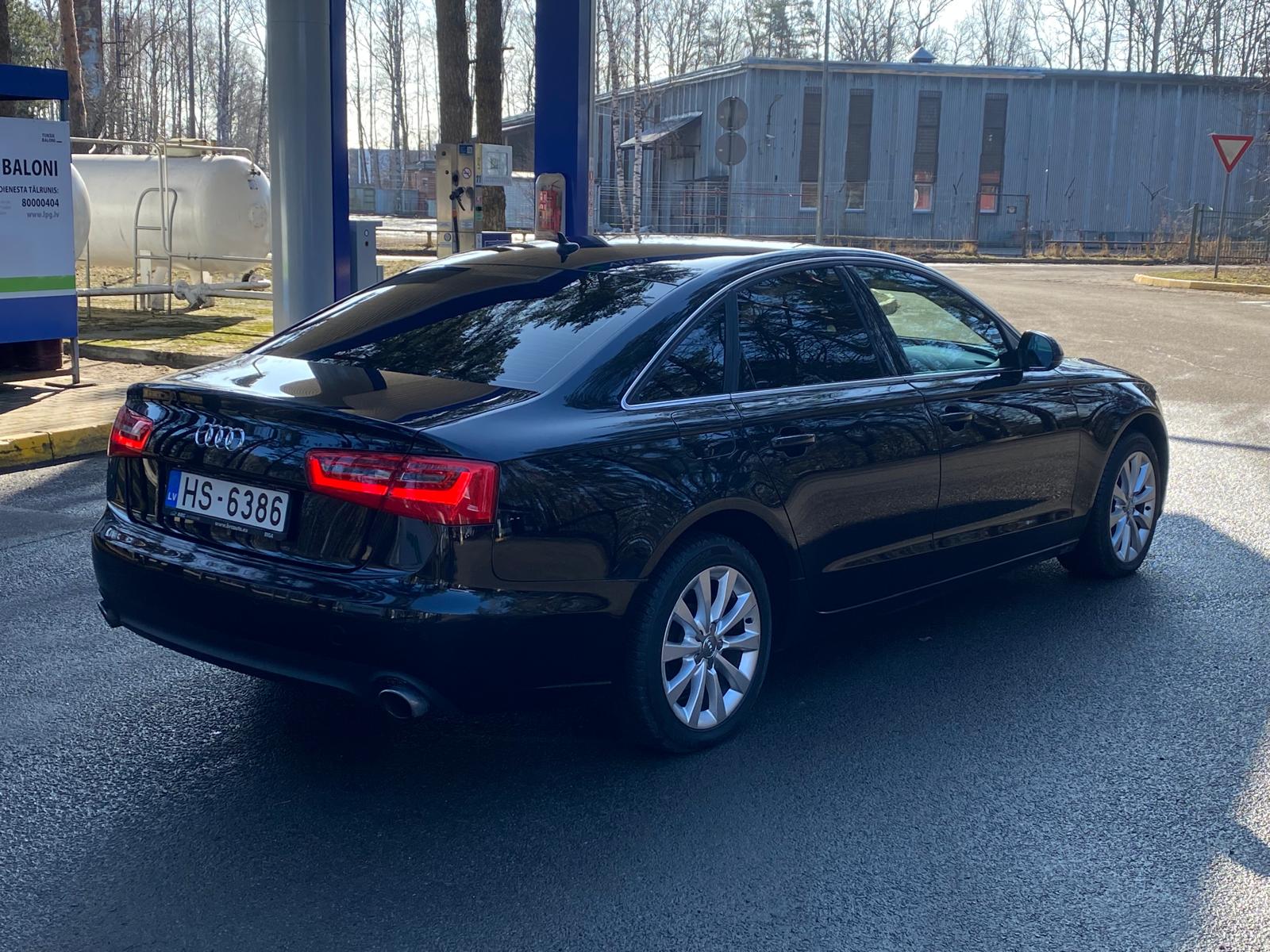 AUDI A6