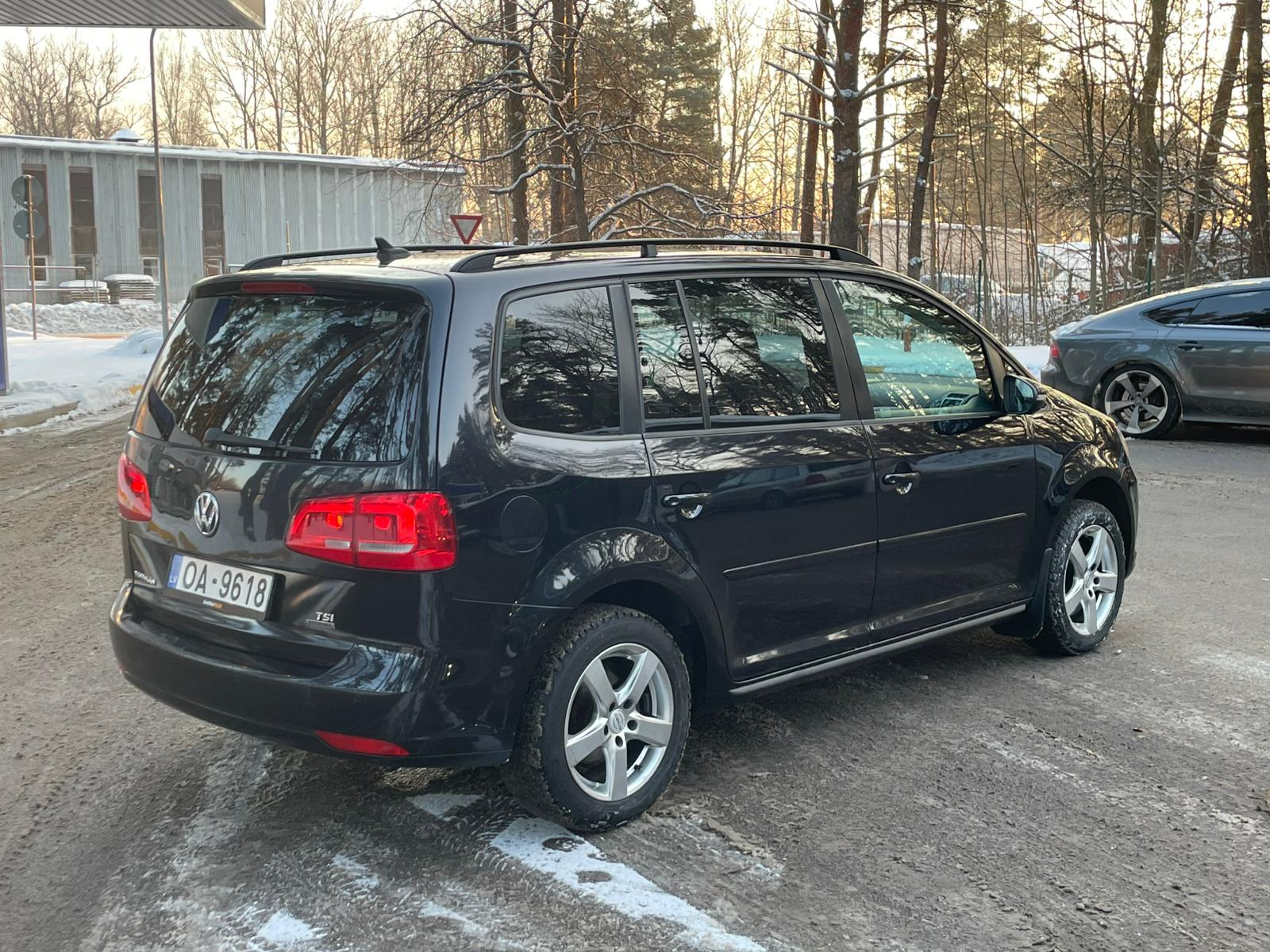 VW TOURAN
