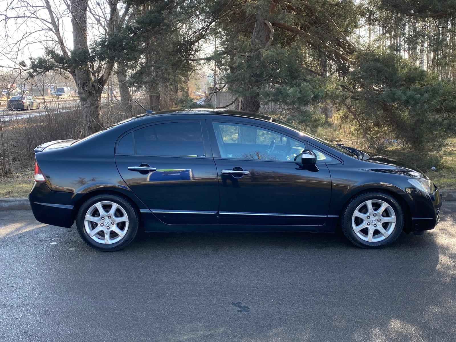 HONDA CIVIC 4DR HYBRID