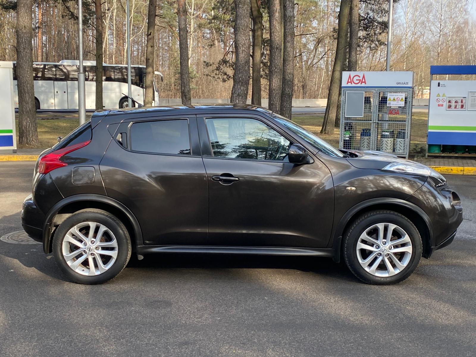 NISSAN JUKE