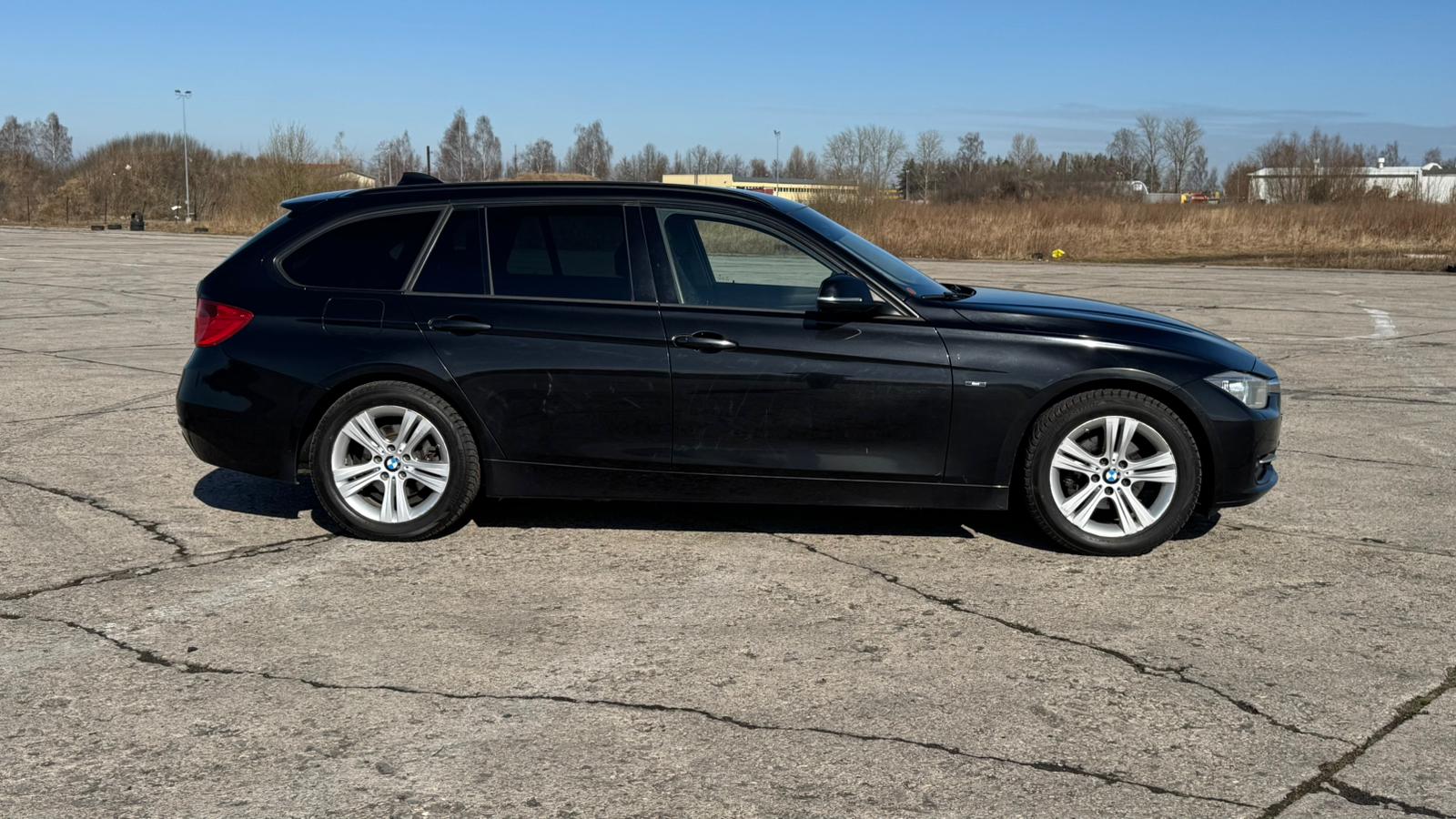 BMW 318D SPORTLINE