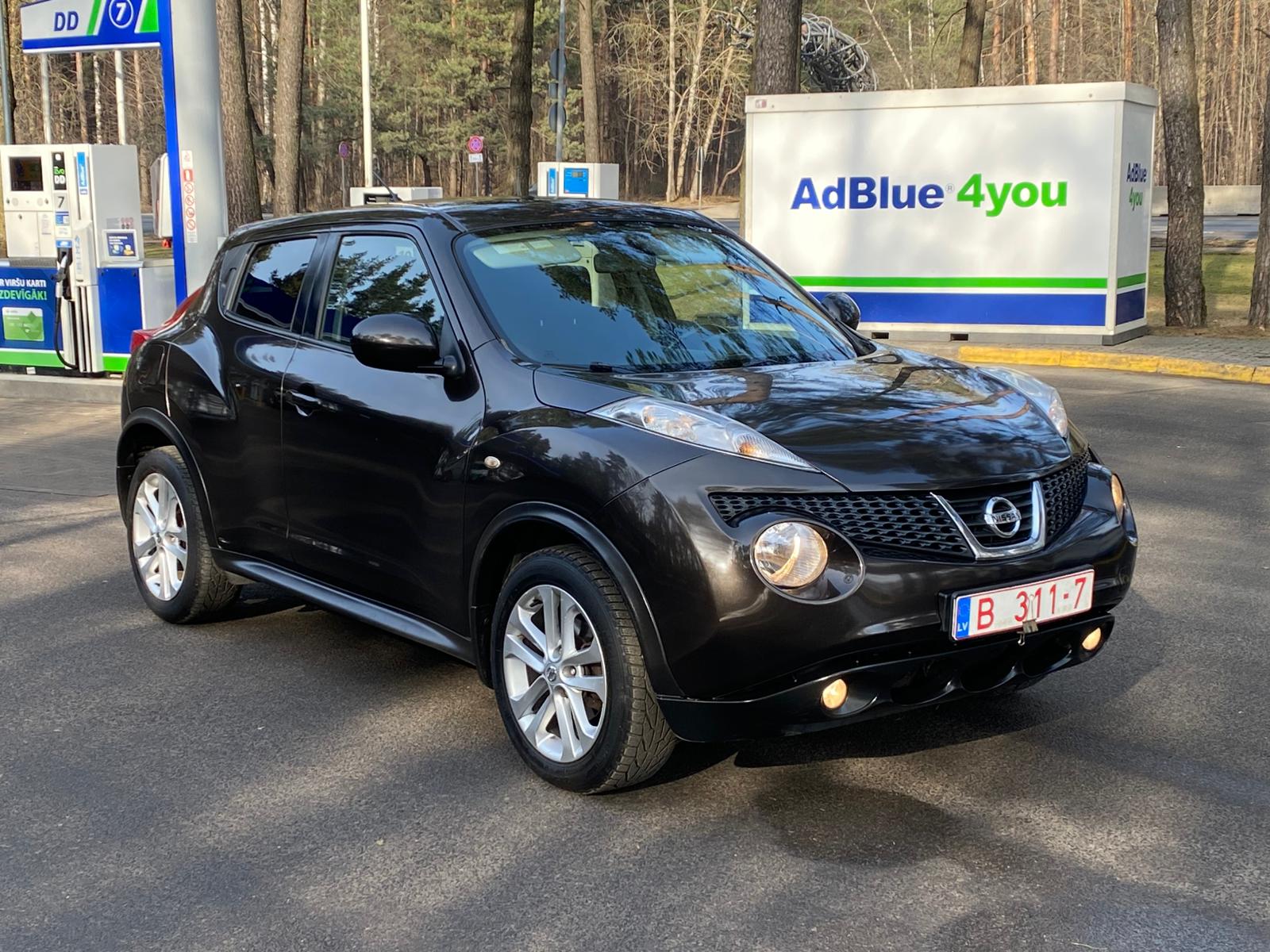 NISSAN JUKE