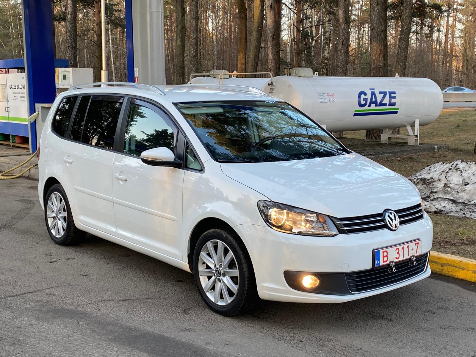 VW TOURAN BLUEMOTION