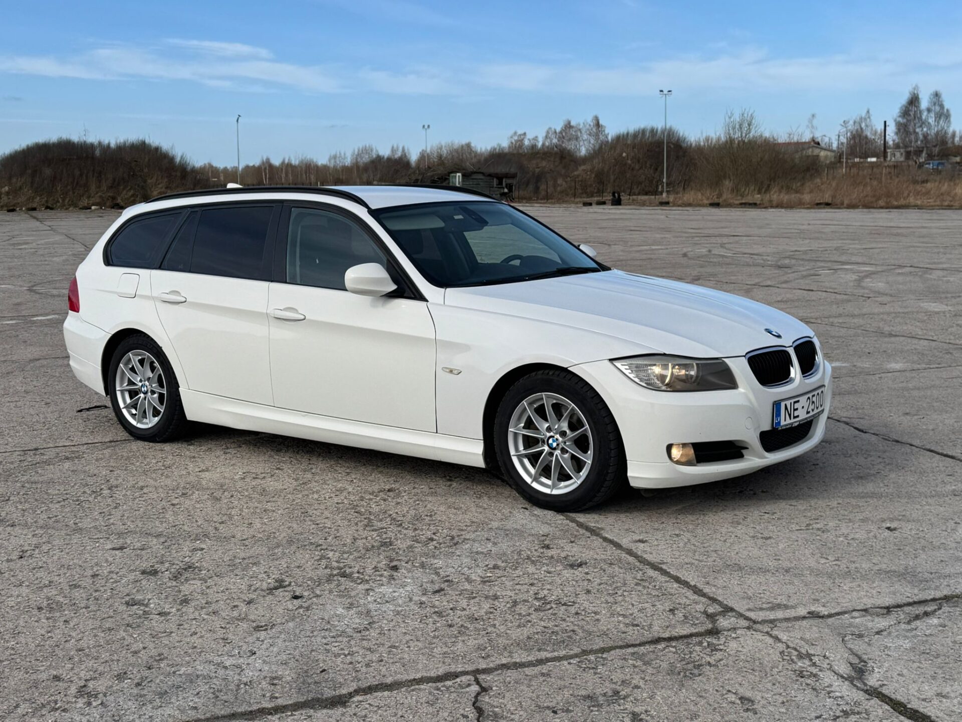 BMW 320 (E91)
