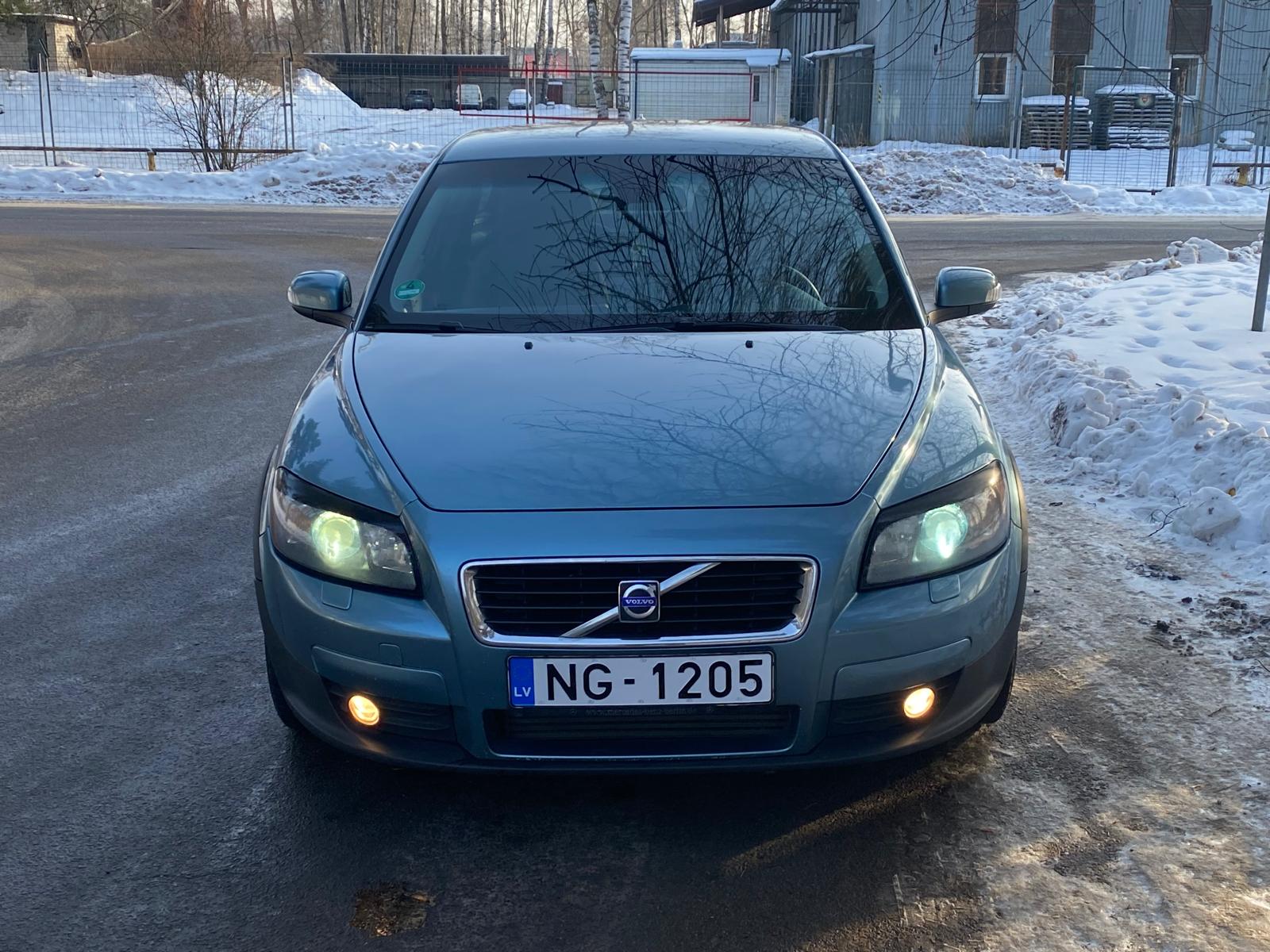 VOLVO C30