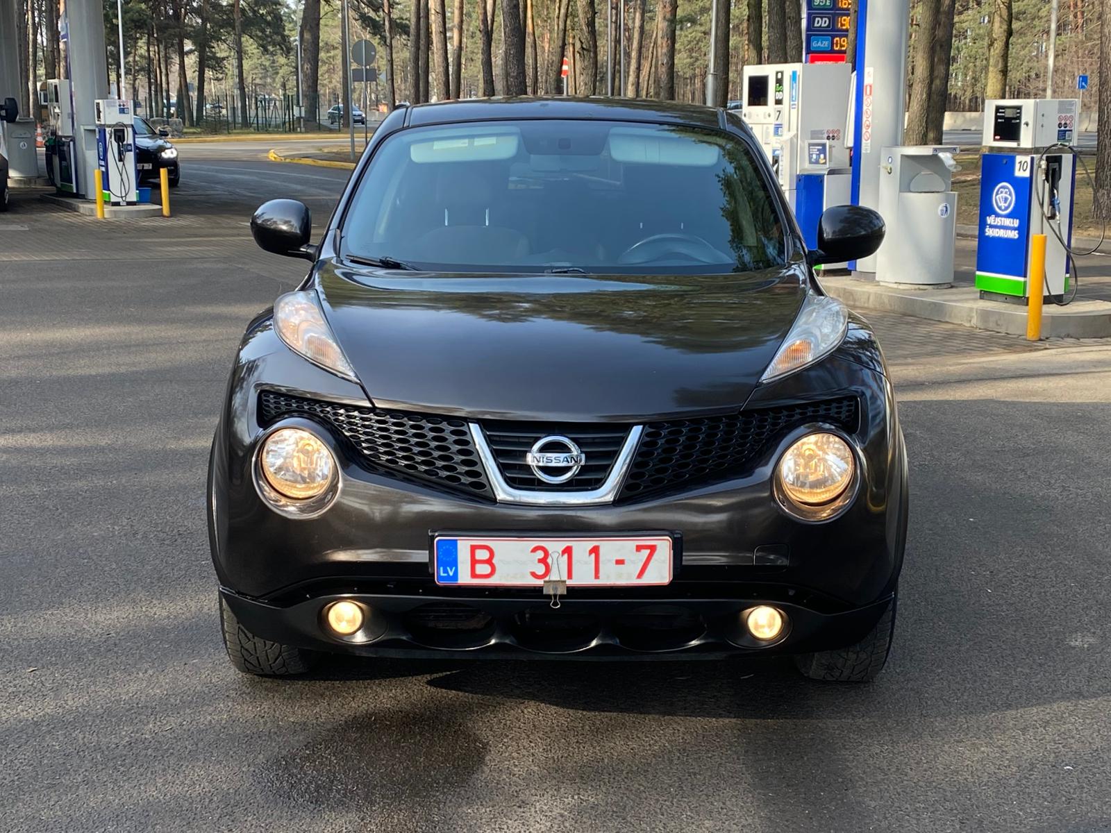 NISSAN JUKE