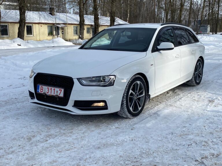 AUDI A4 S-LINE