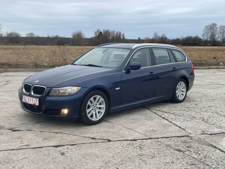 BMW 318 (E91)