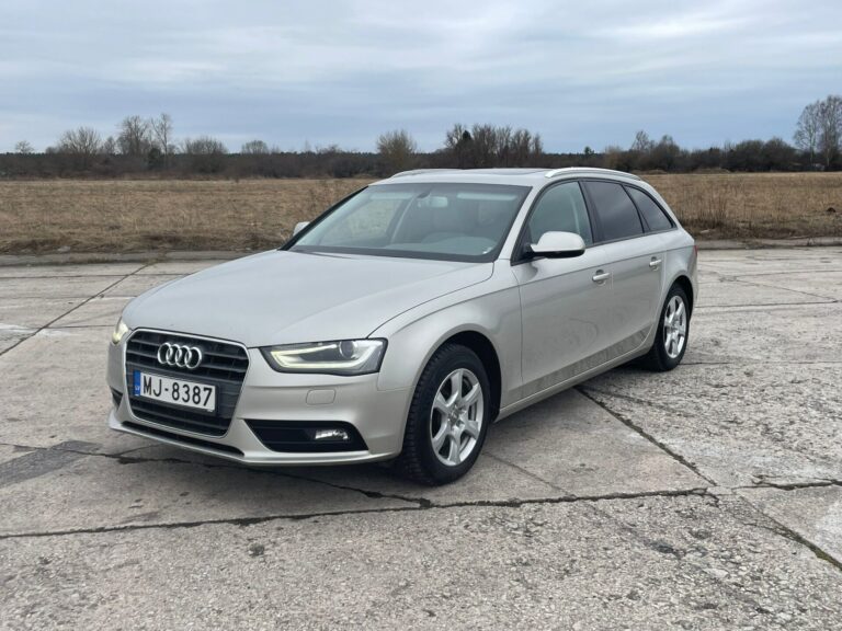 AUDI A4 AVANT
