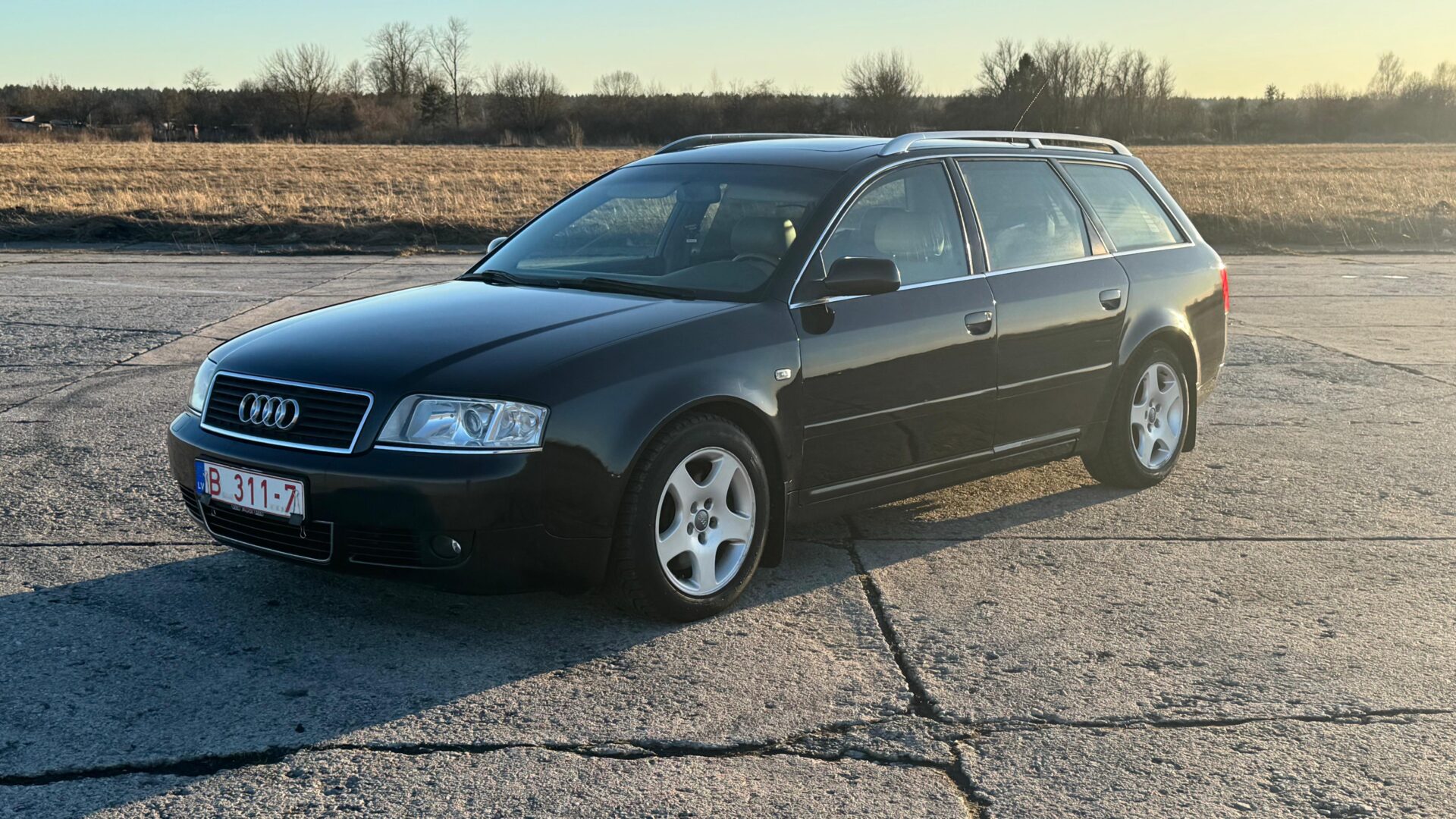 AUDI A6 AVANT